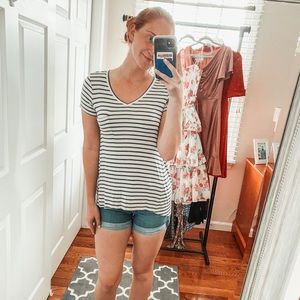 MOSSIMO SUPPLY CO. TSHIRT